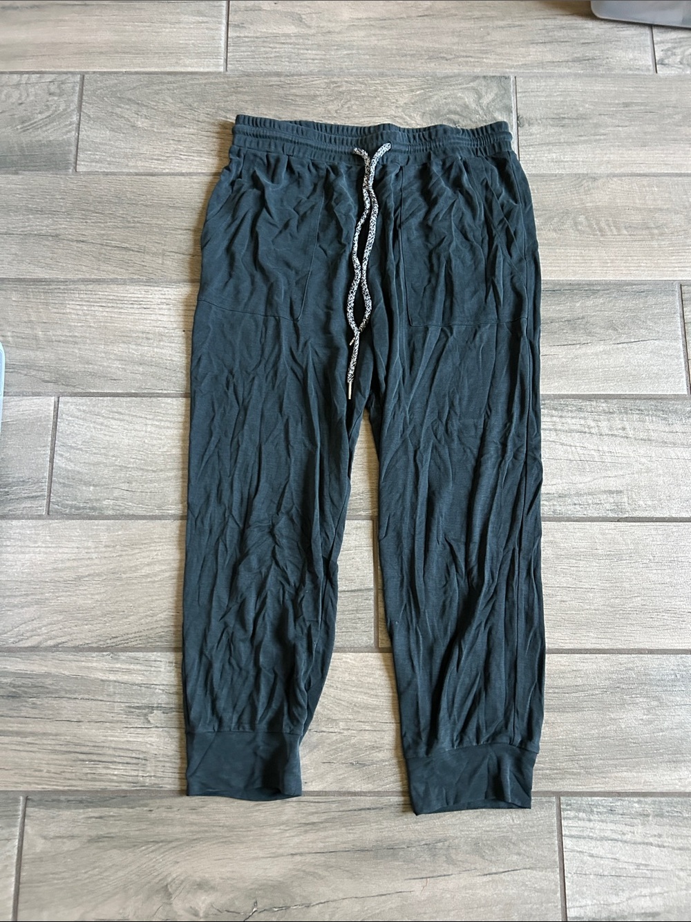 Heartloom gray Women's Jogger Pants with Contrast Drawstring